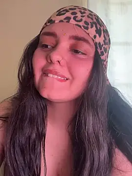 candicewest  online show from April 2026 06:17:01 PM