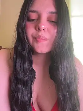 Snapshot of candicewest_ chatting on May 2026 05:07:02 PM candicewest online show from May 2026 05:07:02 PM