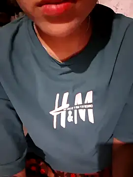 Snapshot of SexySwatii chatting on March 2026 01:39:01 PM SexySwatii online show from March 2026 01:39:01 PM