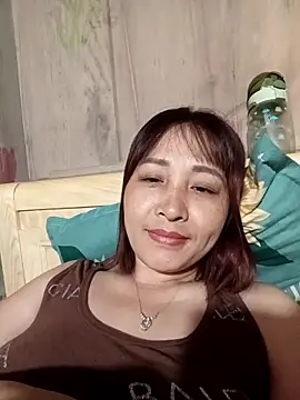 Missa-kute20 online show from March 2026 02:35:02 PM