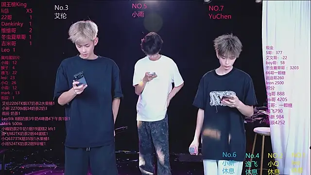 Snapshot of AAA-winner chatting on June 2026 02:45:02 AM AAA-winner online show from June 2026 02:45:02 AM