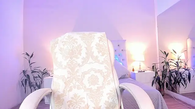 Scarlett Bunny  online show from April 2026 07:58:02 PM