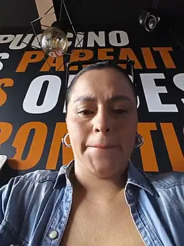 ALEJA  22 online show from July 2026 06:43:02 PM