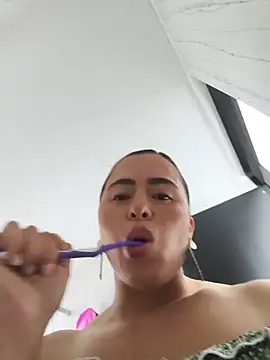 ALEJA  22 online show from July 2026 07:38:01 PM