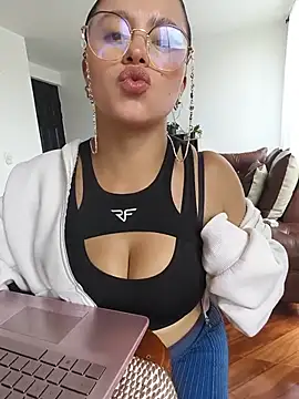 ALEJA  22 online show from July 2026 05:01:02 PM