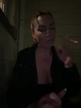 pervimilf online show from December 2025 12:08:01 AM