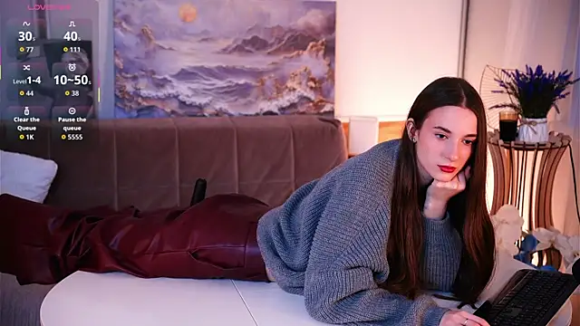 Snapshot of LavandaFobes chatting on November 2025 10:40:02 AM LavandaFobes online show from November 2025 10:40:02 AM