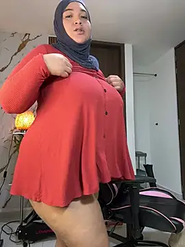 sweetmuslim01 online show from May 2026 11:44:01 PM