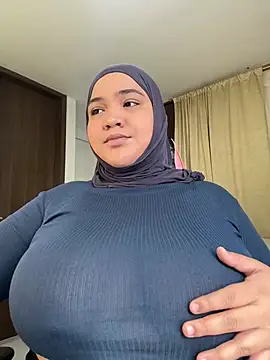 sweetmuslim01 online show from May 2026 08:29:01 PM