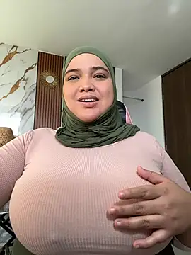 sweetmuslim01 online show from June 2026 07:30:02 PM