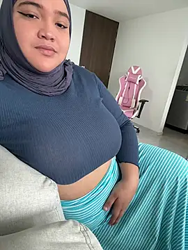 sweetmuslim01 online show from July 2026 08:44:02 PM