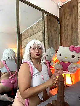 Brenda-Rosse online show from November 2025 08:56:01 PM