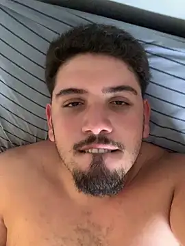 Snapshot of Bbbtro chatting on February 2026 08:07:02 PM Bbbtro online show from February 2026 08:07:02 PM