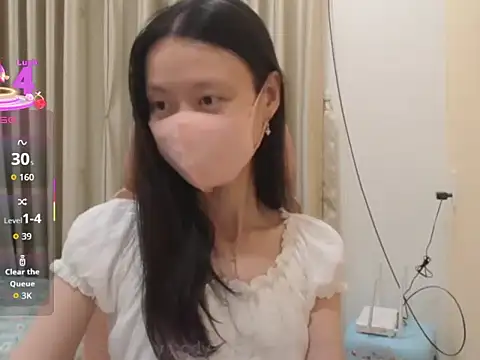 Lil-Cherries online show from December 2025 02:48:01 PM