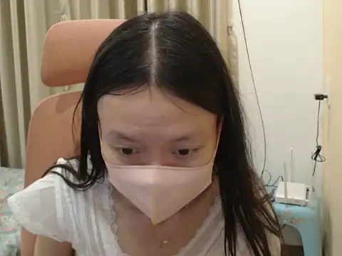 Lil-Cherries online show from March 2026 09:50:01 PM