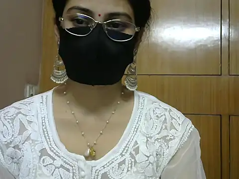 Snapshot of Fairy_Pie chatting on May 2026 05:29:02 PM Fairy Pie online show from May 2026 05:29:02 PM