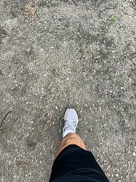 Snapshot of CountryFeet chatting on November 2025 01:23:01 PM CountryFeet online show from November 2025 01:23:01 PM