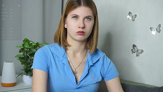 YvonneBou online show from November 2025 07:58:01 PM