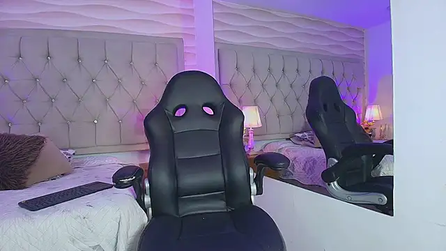 Liathompson FG online show from February 2026 07:42:02 PM