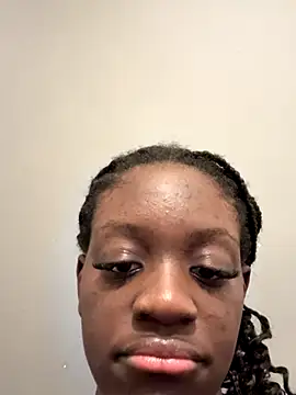 Snapshot of bry8661 chatting on November 2025 02:23:01 AM bry8661 online show from November 2025 02:23:01 AM