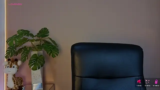 MissEmma   online show from November 2025 11:02:01 AM