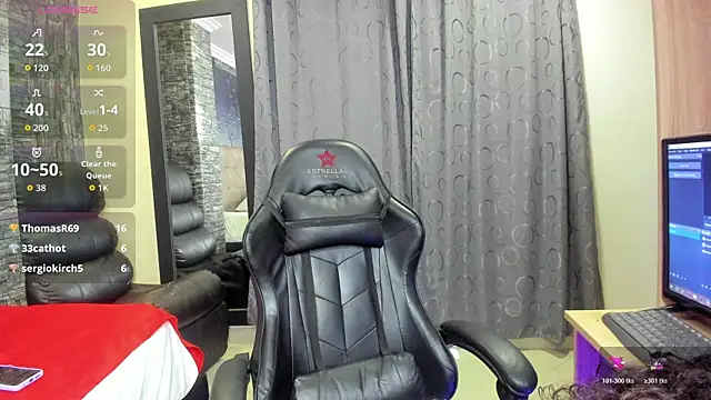 MilfBrenda online show from November 2025 03:05:01 AM