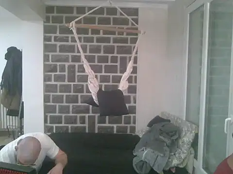 Snapshot of samia42 chatting on November 2025 04:31:02 PM samia42 online show from November 2025 04:31:02 PM