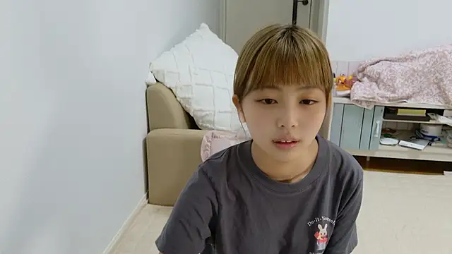  sizuku new online show from November 2025 06:08:01 AM