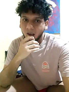 Snapshot of prototipoA45 chatting on November 2025 04:34:02 AM prototipoA45 online show from November 2025 04:34:02 AM