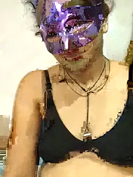 Snapshot of Piya_Bakshi chatting on May 2026 07:06:01 AM Piya Bakshi online show from May 2026 07:06:01 AM