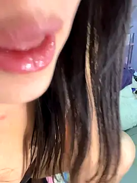 KK583 online show from November 2025 09:48:02 AM