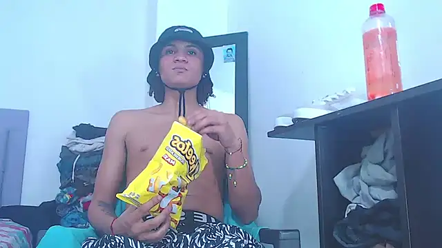 scoothh online show from November 2025 05:29:02 AM