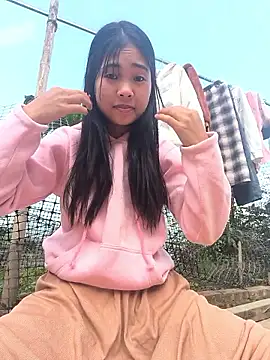 Lynly k2 online show from January 2026 03:43:01 AM