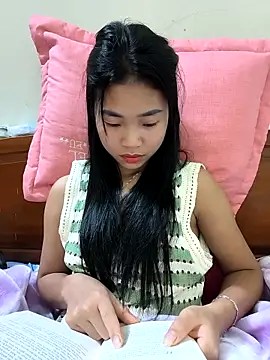 Lynly k2 online show from March 2026 02:18:01 AM