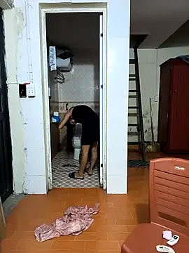 Lynly k2 online show from March 2026 01:17:01 PM