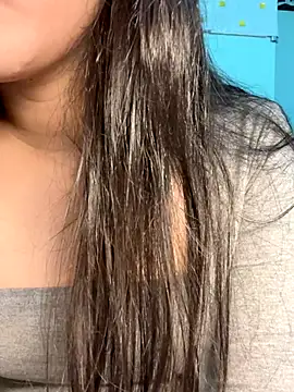 Lynn-122 online show from November 2025 03:47:01 PM