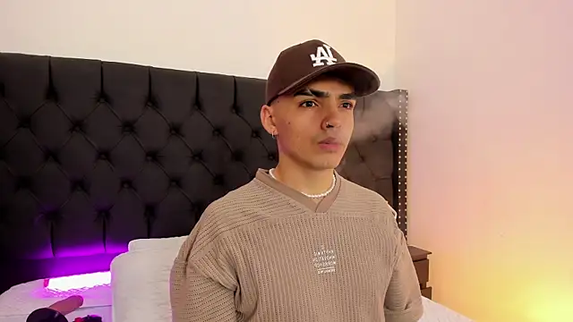 NicoKingg  online show from January 2026 01:05:02 PM