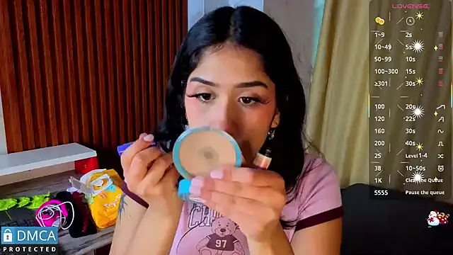 sofia sstonee  online show from March 2026 07:09:01 PM