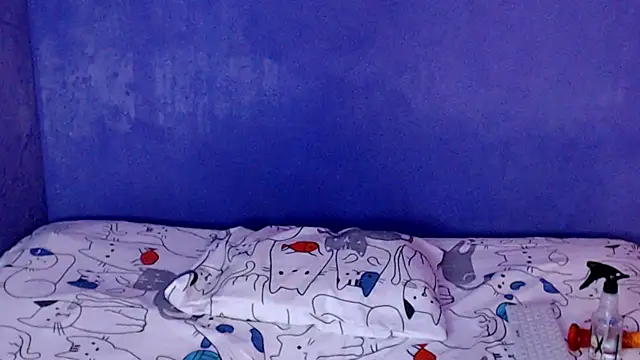 Patris204 online show from November 2025 07:56:01 PM