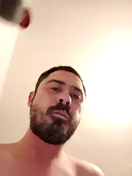 WeakDegree76 online show from December 2025 03:54:02 PM