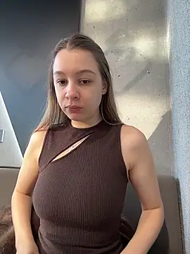 SashaCatt online show from December 2025 09:03:01 AM