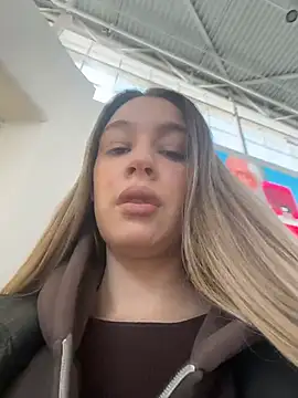 SashaCatt online show from April 2026 08:09:02 AM