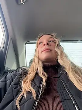 SashaCatt online show from April 2026 08:50:02 AM