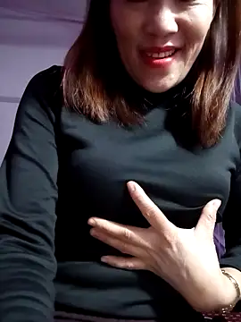 Hini68 online show from February 2026 12:59:01 AM