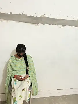 Snapshot of Sunita-collage chatting on November 2025 04:55:01 AM Sunita-collage online show from November 2025 04:55:01 AM