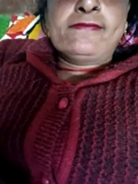 Snapshot of Quin_love143 chatting on February 2026 12:03:01 AM Quin love143 online show from February 2026 12:03:01 AM
