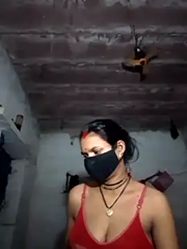 Snapshot of LOVE_FI95 chatting on November 2025 04:00:01 PM LOVE FI95 online show from November 2025 04:00:01 PM