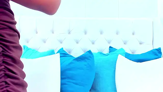 lia pascal online show from December 2025 11:26:02 AM