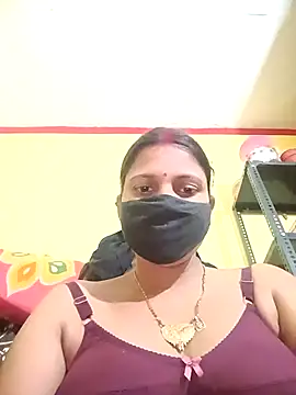Snapshot of Hotbhabhi_089 chatting on April 2026 06:21:01 PM Hotbhabhi 089 online show from April 2026 06:21:01 PM
