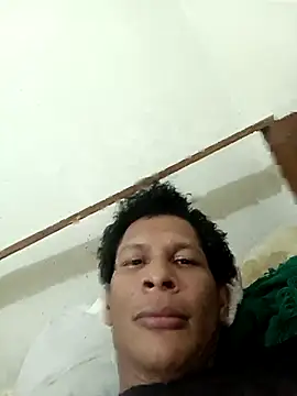 Snapshot of Lirio1991 chatting on November 2025 01:44:02 AM Lirio1991 online show from November 2025 01:44:02 AM